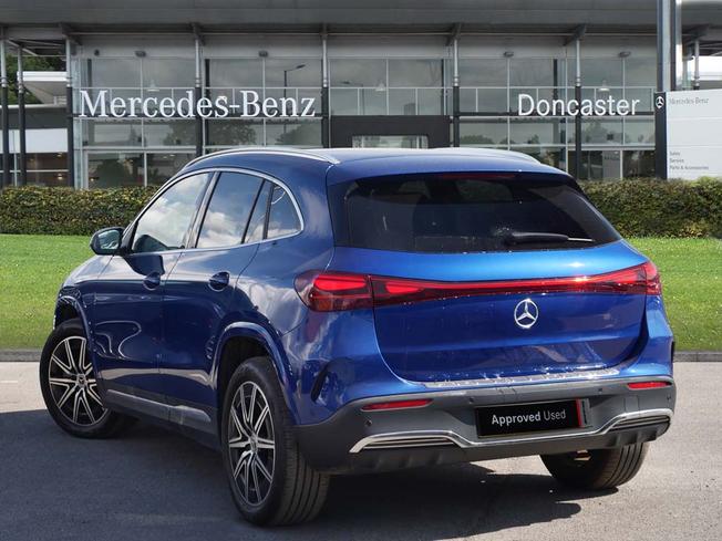 MERCEDES-BENZ Eqa Photo 2