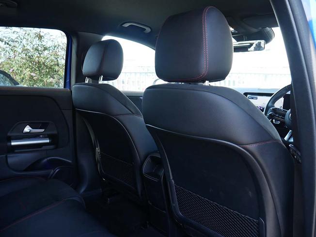 MERCEDES-BENZ Eqa Photo 34