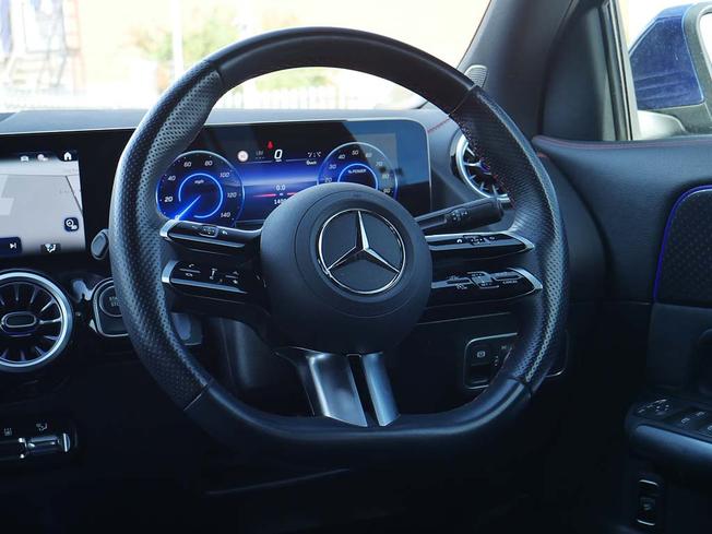 MERCEDES-BENZ Eqa Photo 38