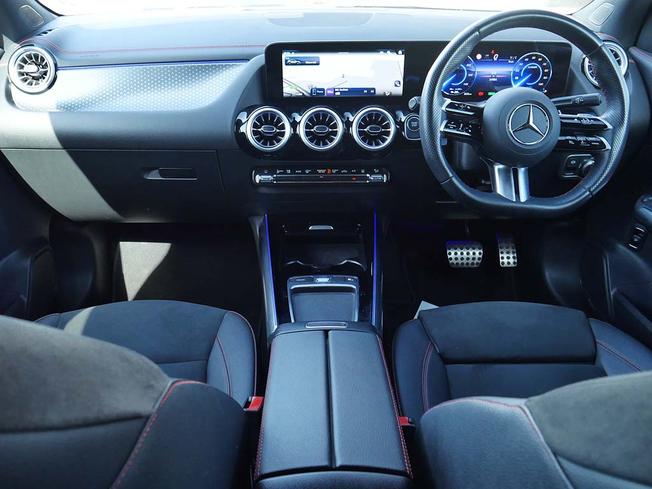 MERCEDES-BENZ Eqa Photo 41