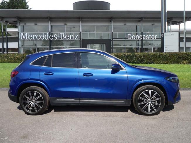 MERCEDES-BENZ Eqa Photo 7