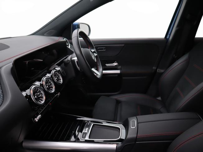 Mercedes-Benz Eqa Photo 19