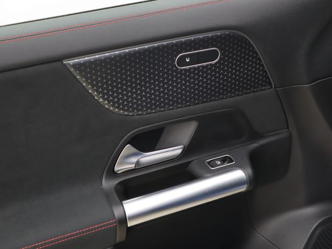Mercedes-Benz Eqa Photo 22