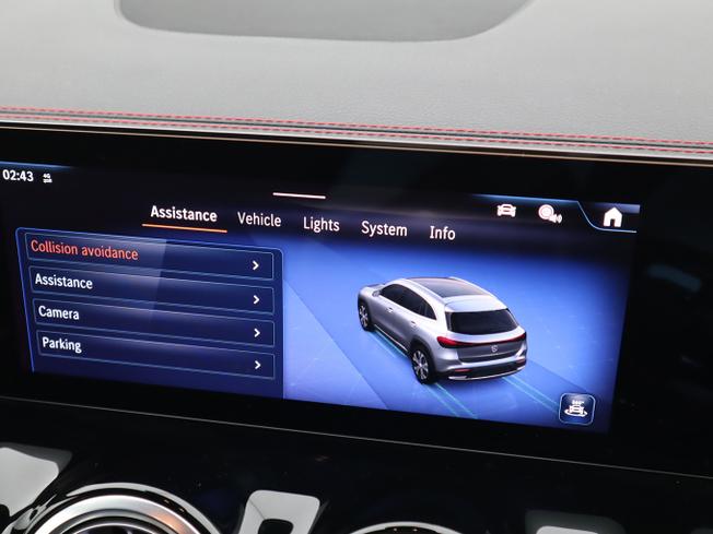 Mercedes-Benz Eqa Photo 37