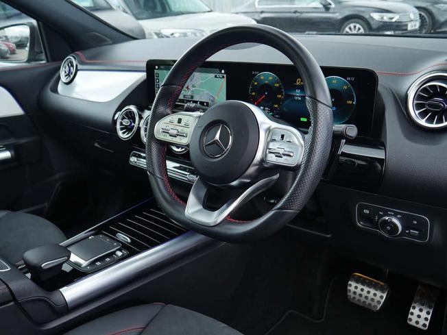 MERCEDES-BENZ Eqa Photo 34