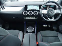 MERCEDES-BENZ Eqa Photo 5