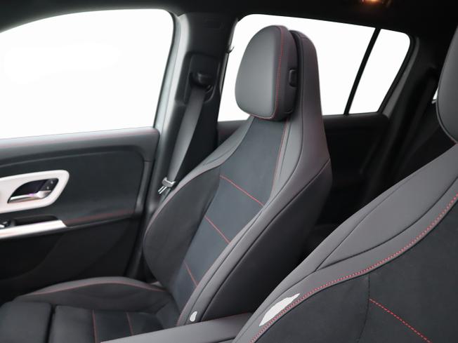 Mercedes-Benz Glb Photo 18