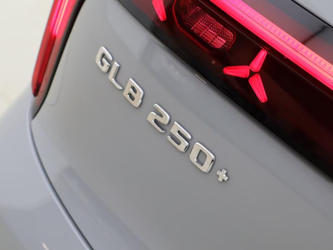 Mercedes-Benz Glb Photo 28