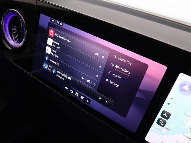 Mercedes-Benz Glb Photo 33