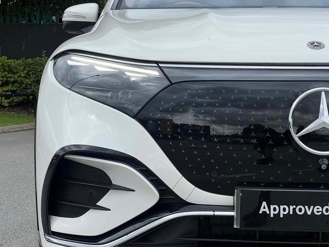 MERCEDES-BENZ Eqs Photo 16
