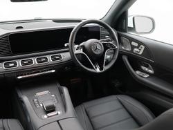 MERCEDES-BENZ GLE Photo 5