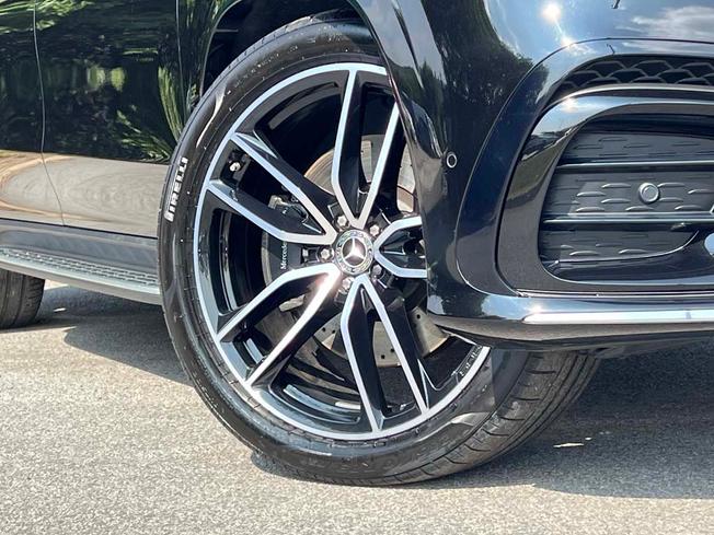 MERCEDES-BENZ Gls Photo 14