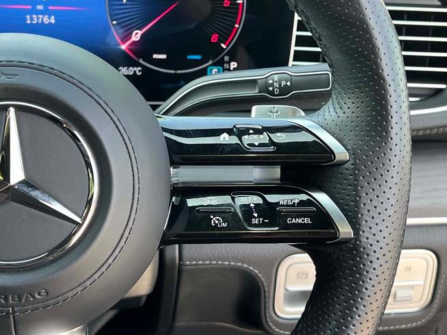 MERCEDES-BENZ Gls Photo 28
