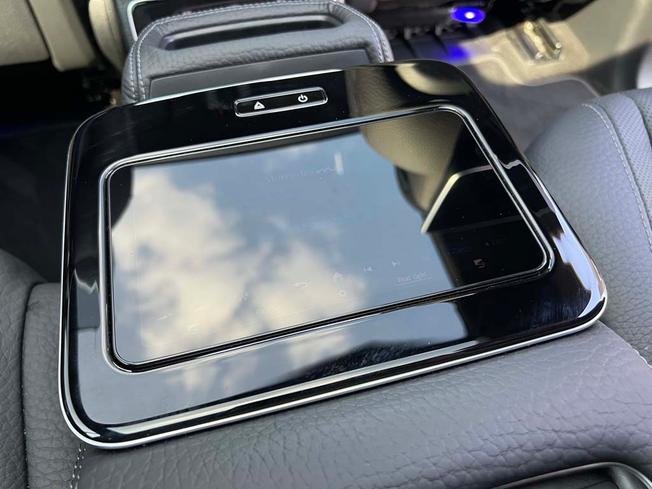 MERCEDES-BENZ Gls Photo 46