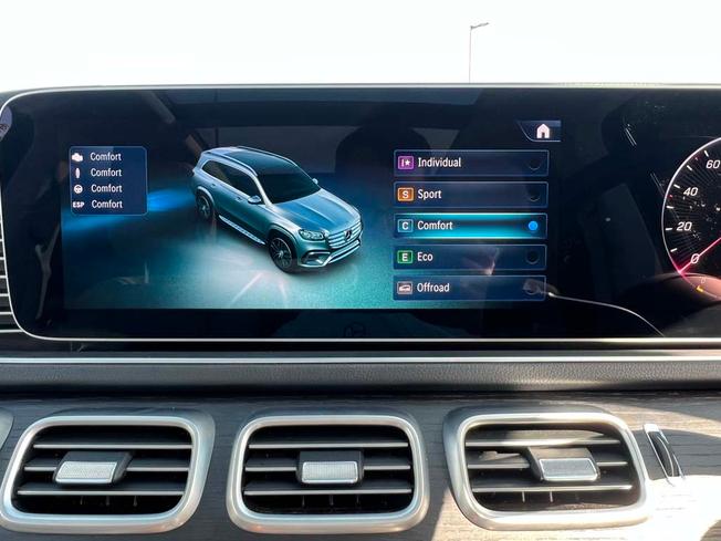 MERCEDES-BENZ Gls Photo 34
