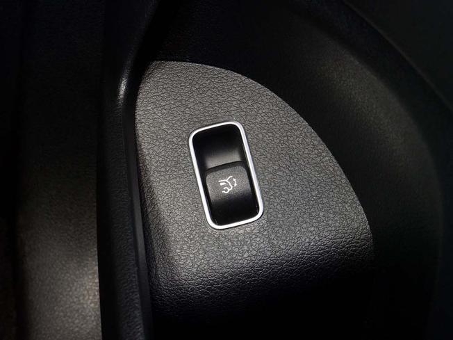 MERCEDES-BENZ Gls Photo 16