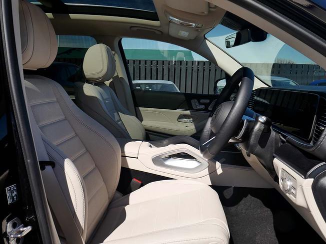 MERCEDES-BENZ Gls Photo 36