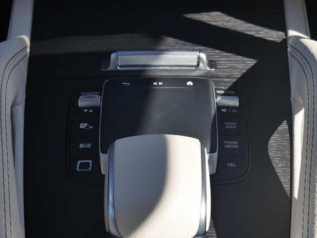 MERCEDES-BENZ Gls Photo 50