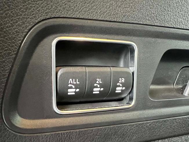 MERCEDES-BENZ Gls Photo 23