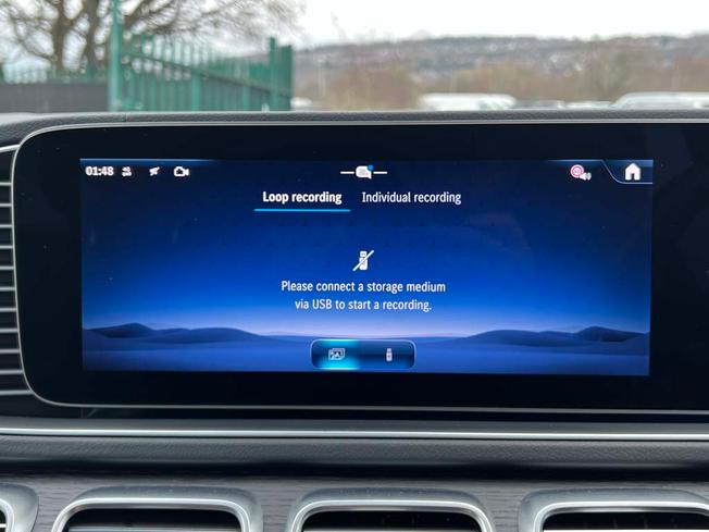 MERCEDES-BENZ Gls Photo 32