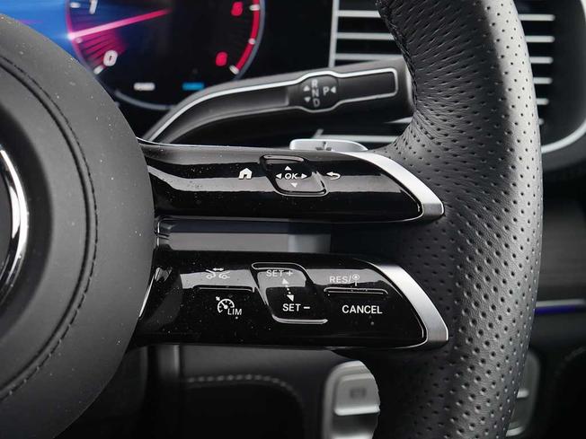 MERCEDES-BENZ Gls Photo 13