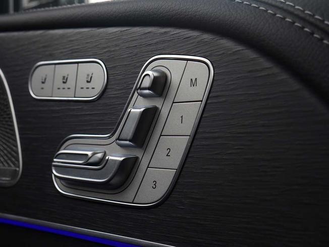 MERCEDES-BENZ Gls Photo 17