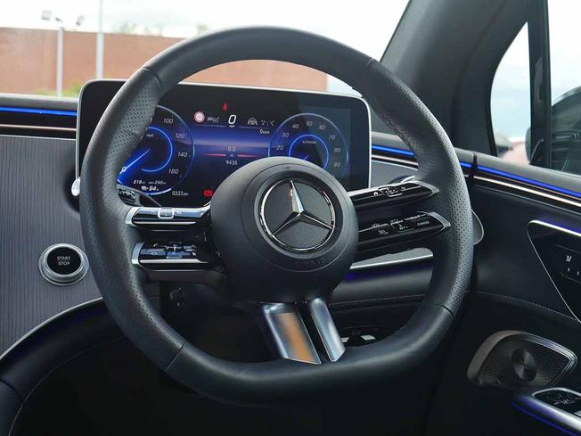 MERCEDES-BENZ Eqe Photo 45