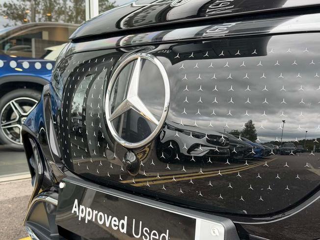 MERCEDES-BENZ Eqe Photo 13