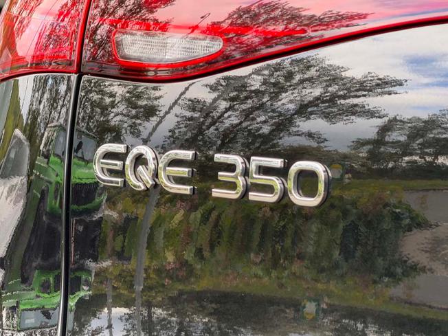 MERCEDES-BENZ Eqe Photo 19