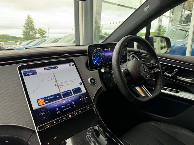 MERCEDES-BENZ Eqe Photo 3