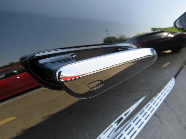MERCEDES-BENZ Eqe Photo 21