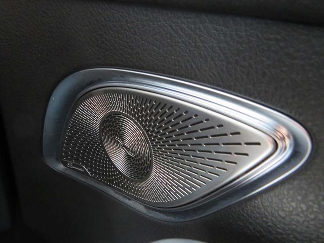 MERCEDES-BENZ Eqe Photo 31