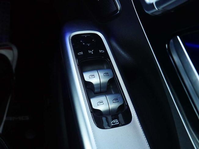 Mercedes-Benz Eqe Photo 16