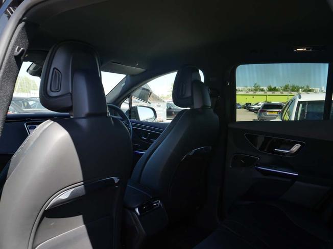 Mercedes-Benz Eqe Photo 8