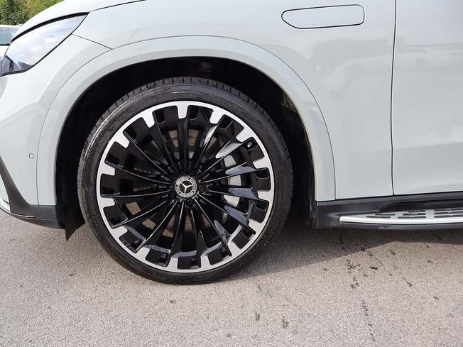 MERCEDES-BENZ Eqe Photo 13