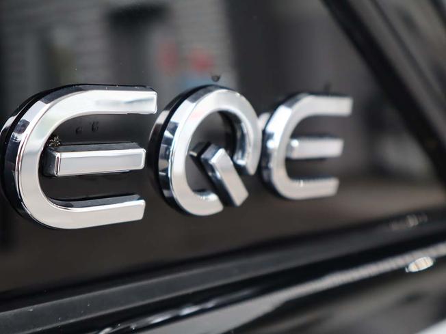 MERCEDES-BENZ Eqe Photo 28