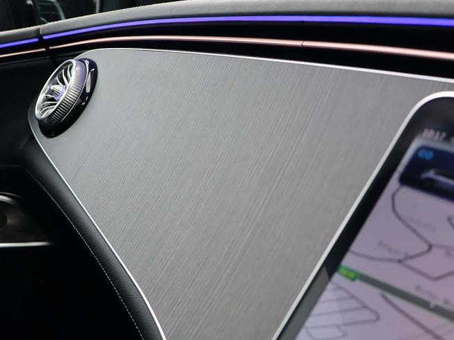 MERCEDES-BENZ Eqe Photo 34
