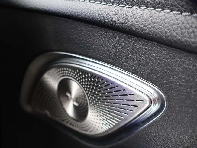 MERCEDES-BENZ Eqe Photo 38