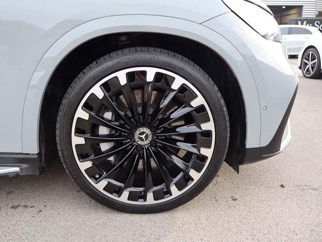 MERCEDES-BENZ Eqe Photo 6