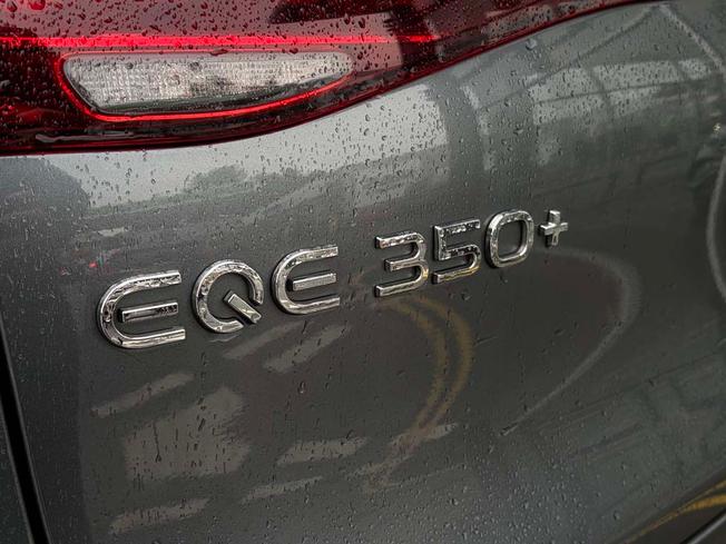 Mercedes-Benz Eqe Photo 17