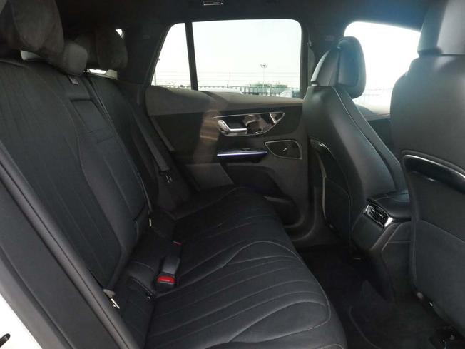 Mercedes-Benz Eqe Photo 8