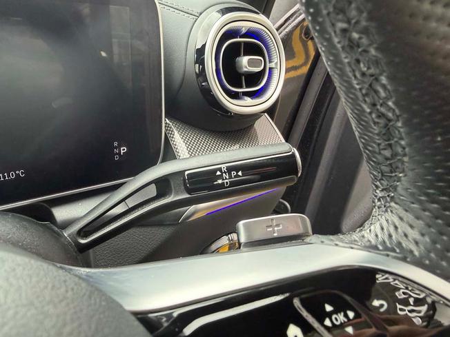MERCEDES-BENZ Glc Photo 26