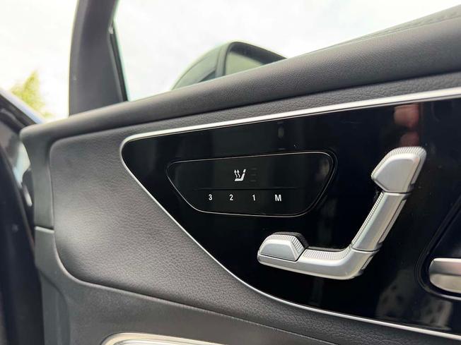MERCEDES-BENZ Glc Photo 22