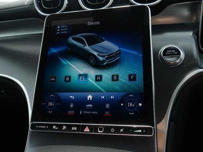 MERCEDES-BENZ Glc Photo 28