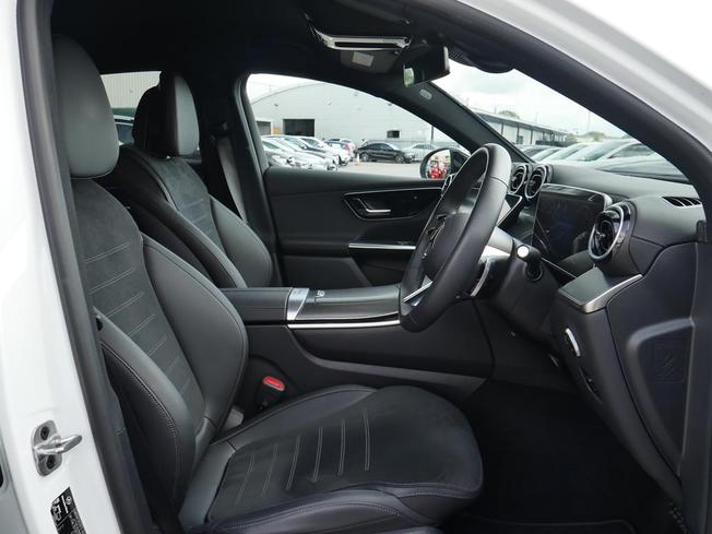 MERCEDES-BENZ Glc Photo 34