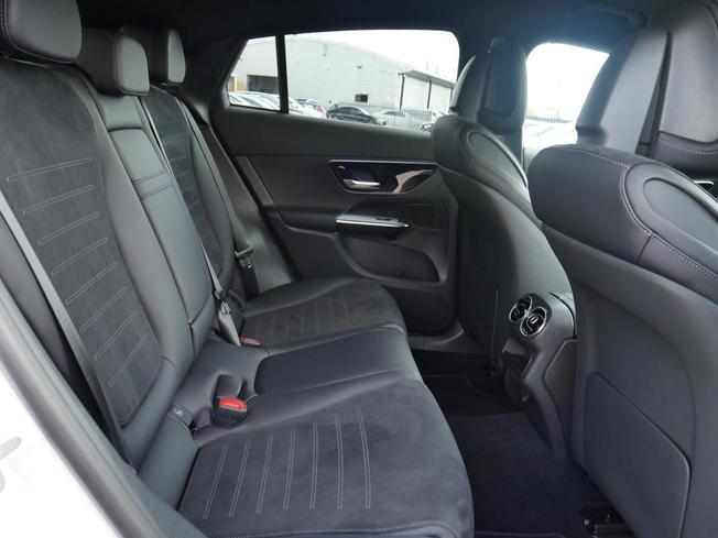 MERCEDES-BENZ Glc Photo 37