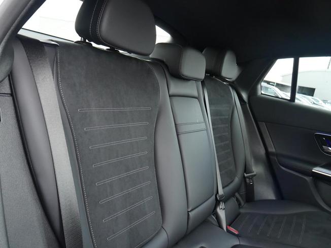 MERCEDES-BENZ Glc Photo 40