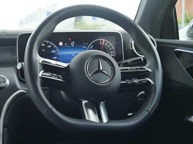 MERCEDES-BENZ Glc Photo 42