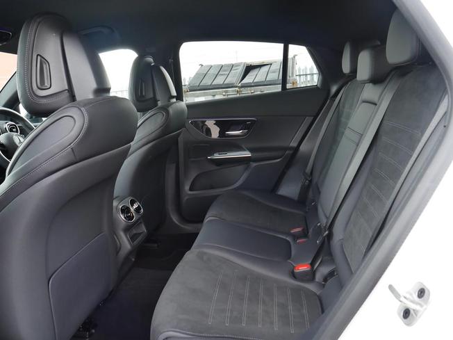 MERCEDES-BENZ Glc Photo 8