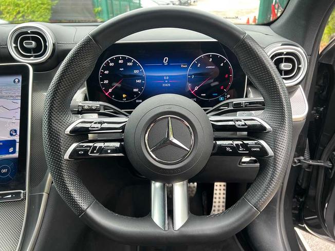 MERCEDES-BENZ Glc Photo 23